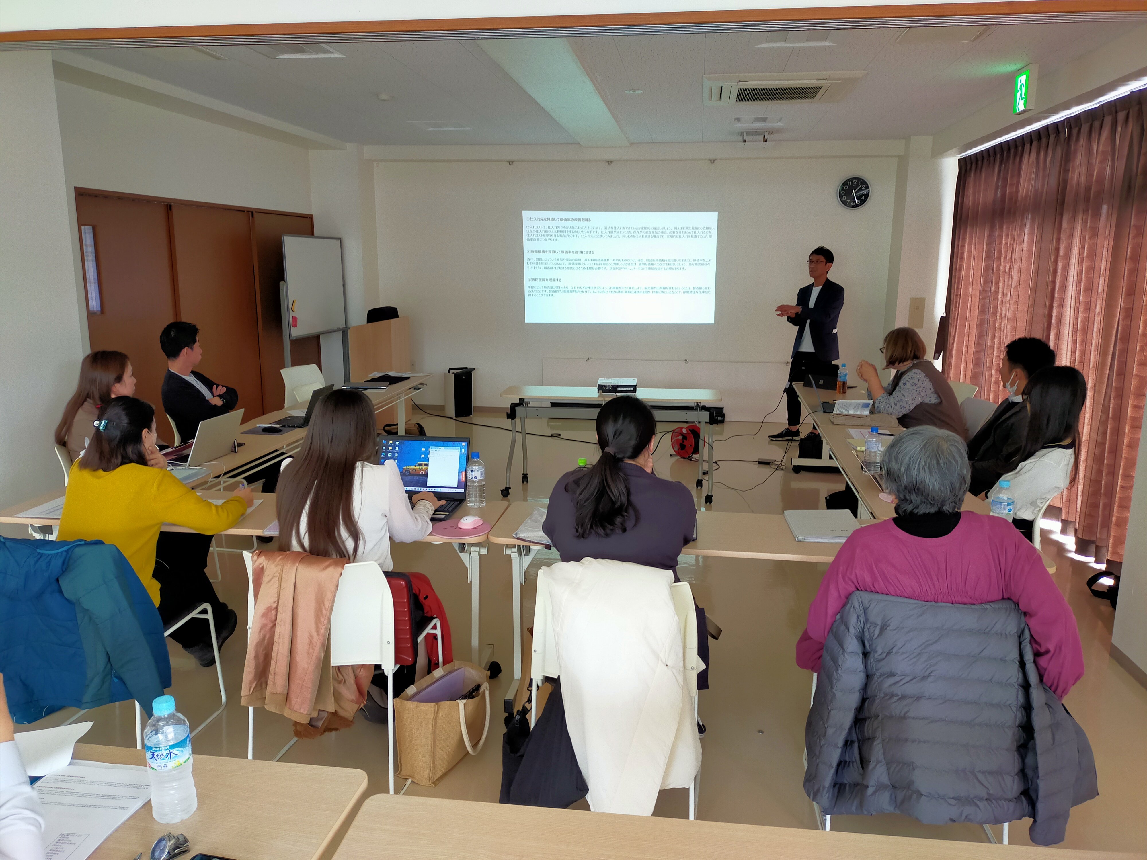販路拡大研究会２.jpg