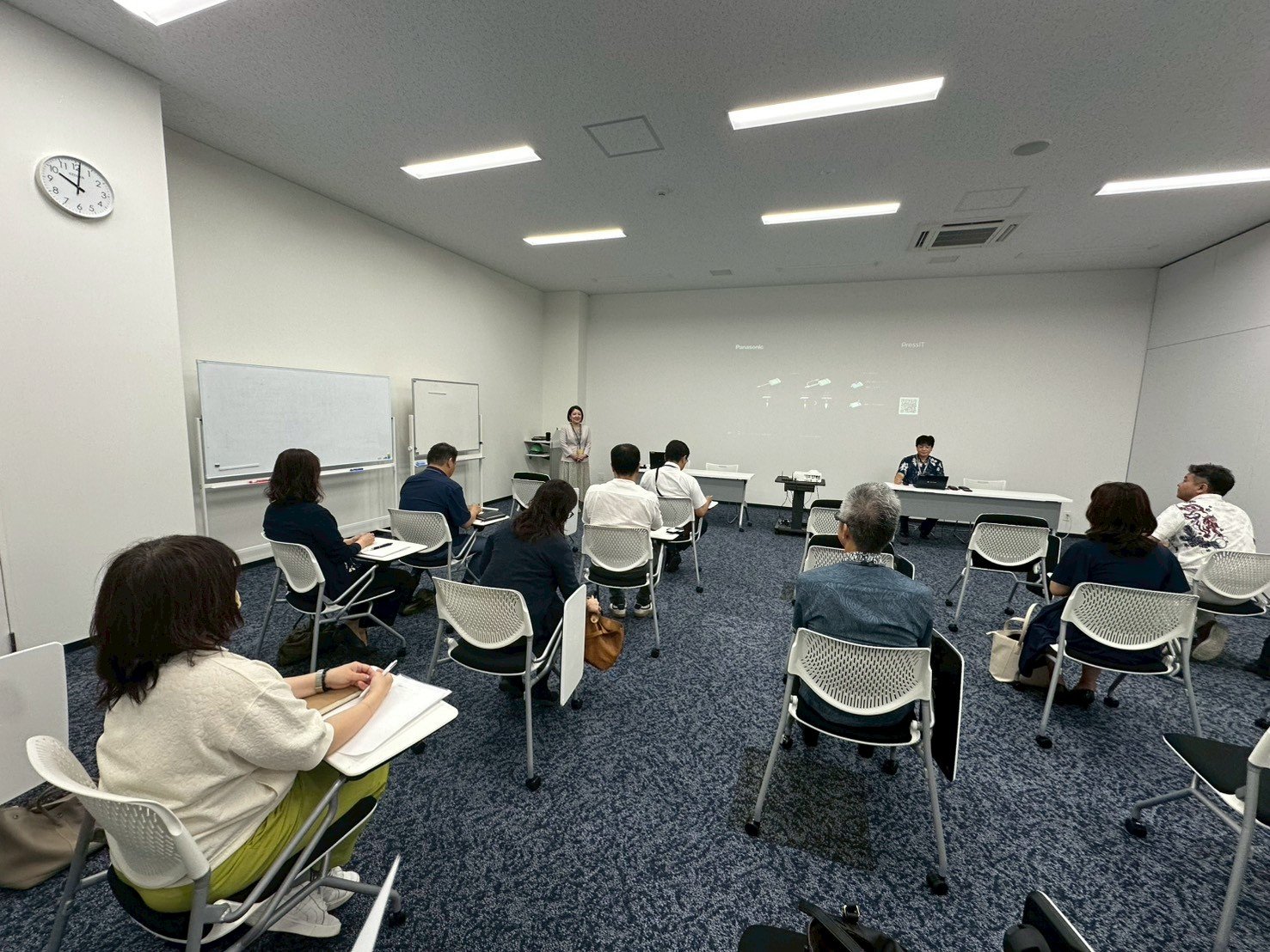①沖縄ヤマト担当者による障がい者雇用の説明と意見交換会 沖縄ヤマト運輸視察4.jpg